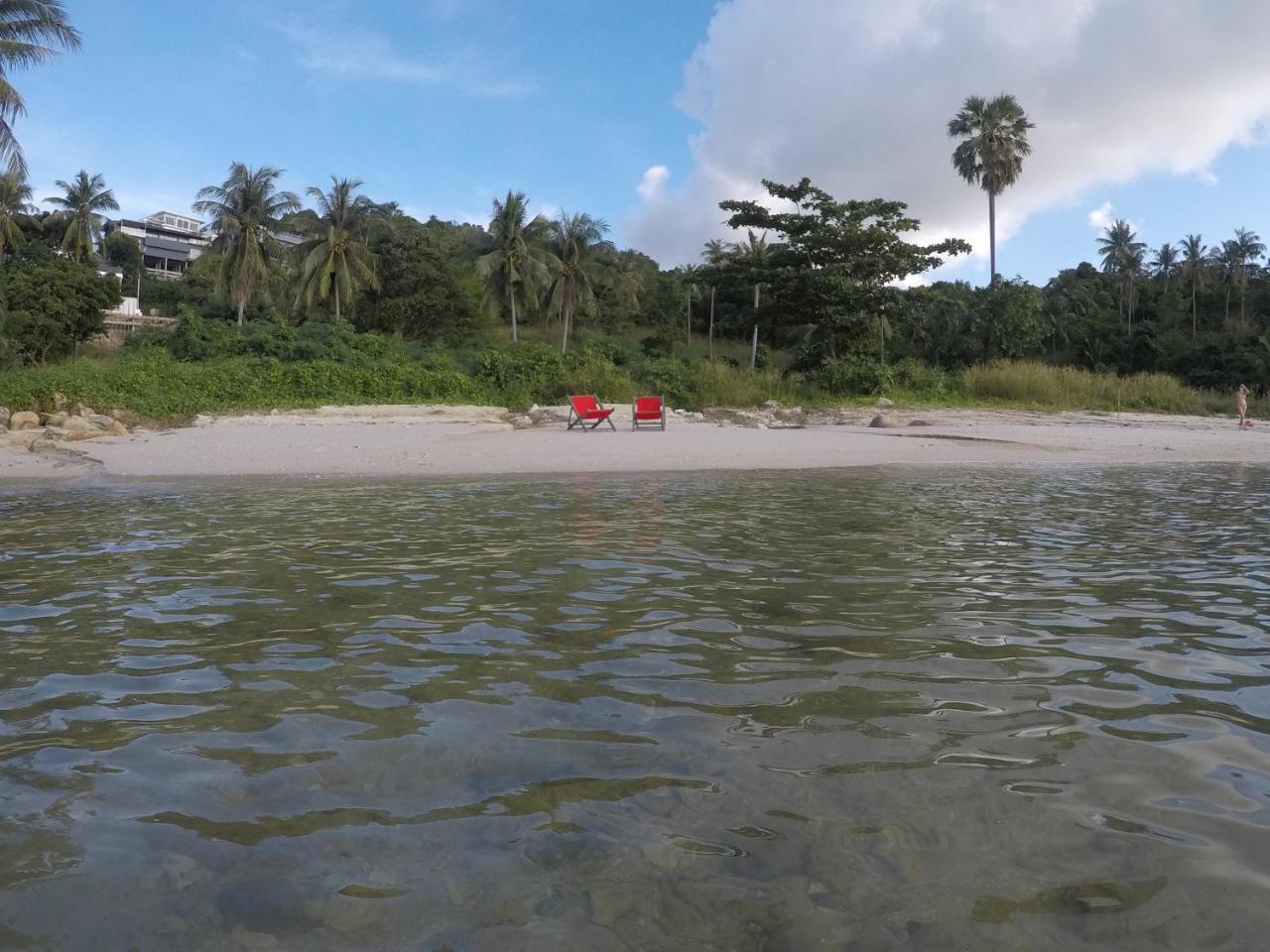 Dolphin Bay Beach Resort Ko Pha Ngan Exterior photo