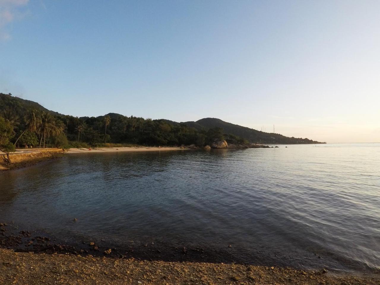Dolphin Bay Beach Resort Ko Pha Ngan Exterior photo