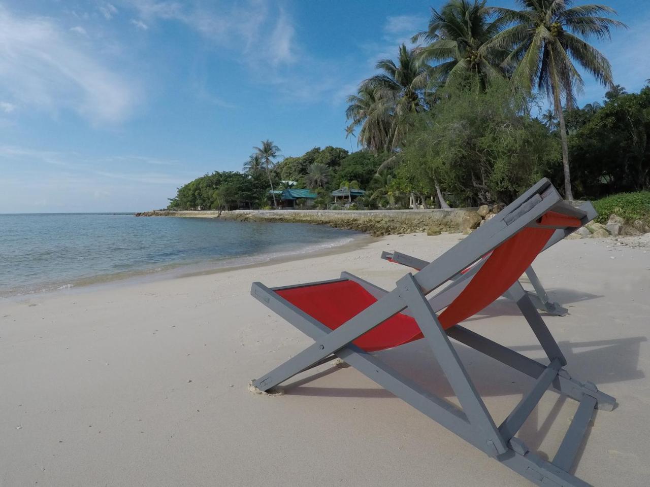 Dolphin Bay Beach Resort Ko Pha Ngan Exterior photo